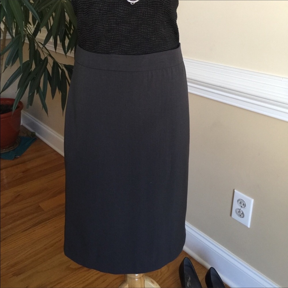 Ladies Focus 2000 Career Fashionable Skirt Size 8
